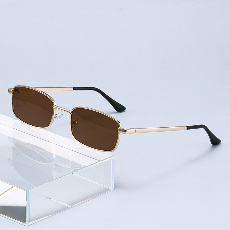 Lunettes de soleil punk tendan - Vintage Fashion Images avis et prix