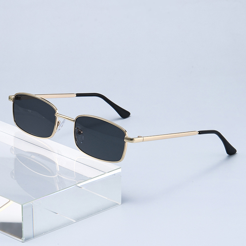 Lunettes de soleil punk tendan - Vintage Fashion Images avis et prix