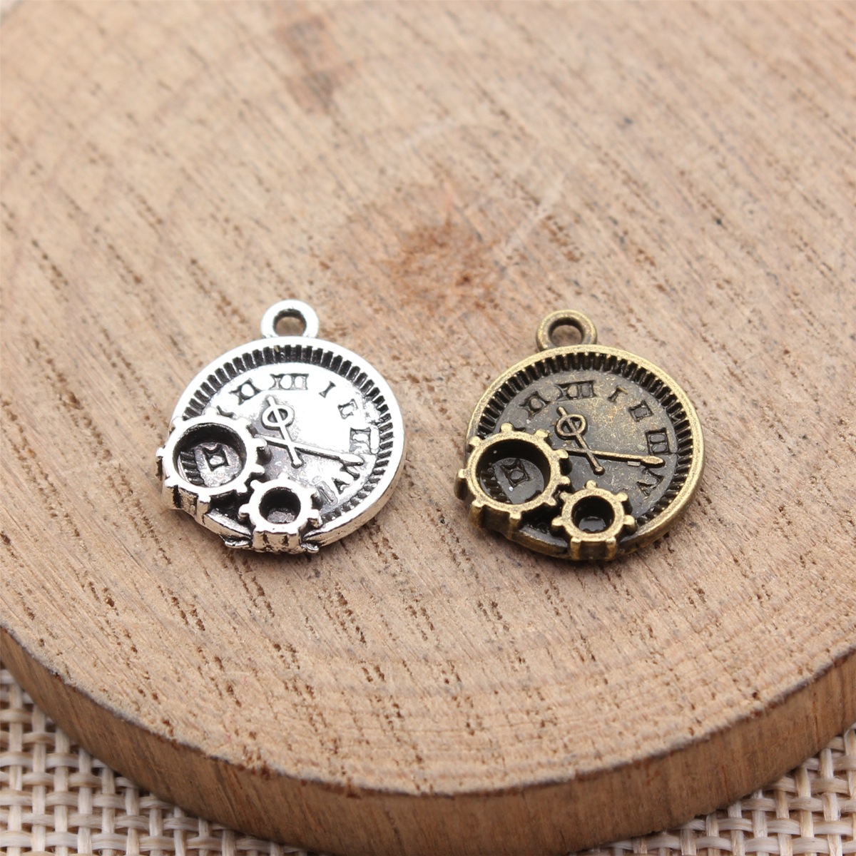 WYSIWYG – breloques d'horloge  - Vintage Fashion Theme avis et prix