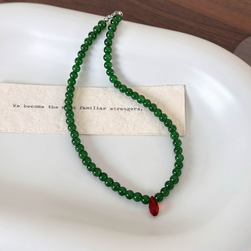 Collier vintage de perles vert - Vintage Fashion Look avis et prix