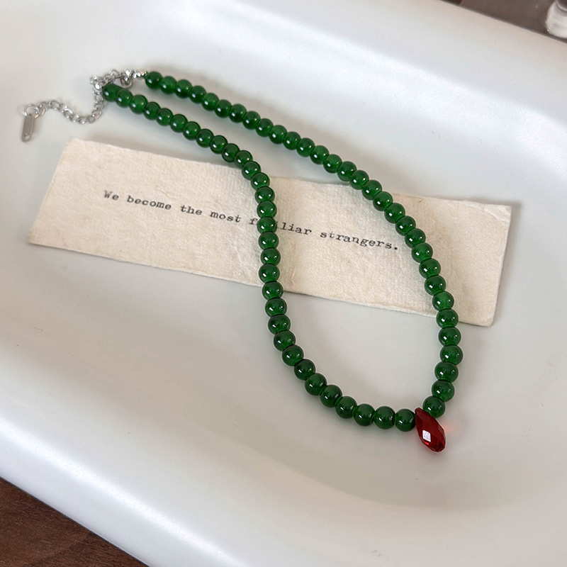 Collier vintage de perles vert - Vintage Fashion Look avis et prix