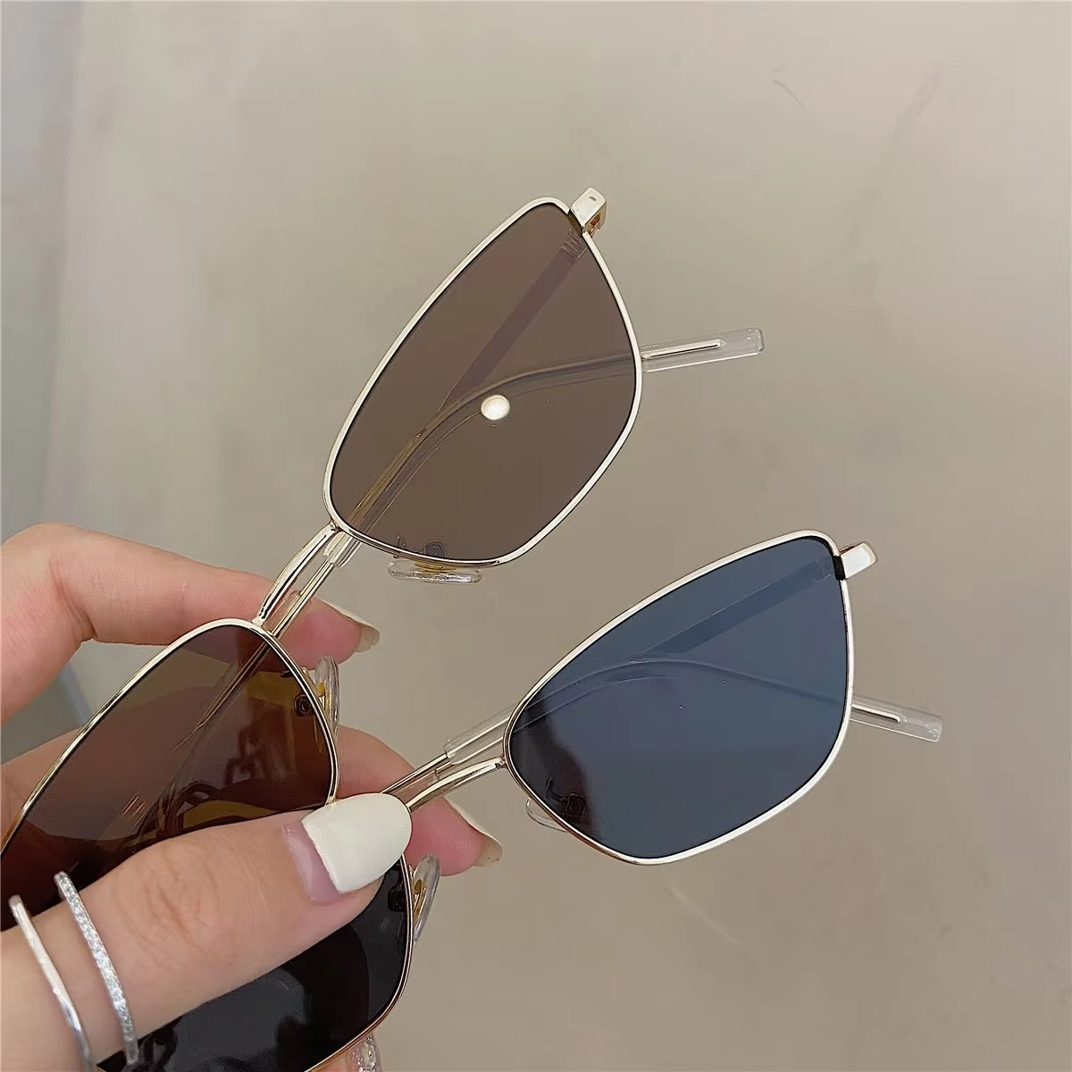 Lunettes de soleil œil de chat - Vintage Fashion Glasses avis et prix