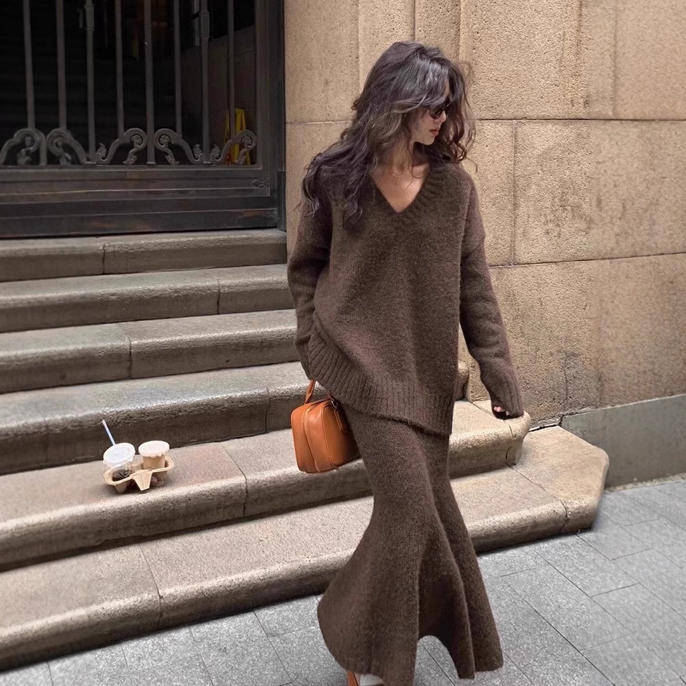 Ensemble pull et jupe tricotés - V Vintage Fashion avis et prix