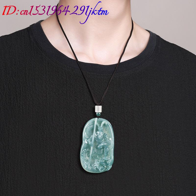 Collier pendentif Roi Singe en - Vintage Fashion Women avis et prix